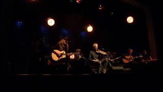 Alone in the Darkness - The Levellers Acoustic