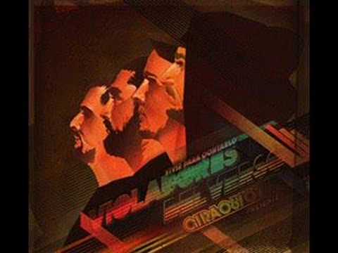 Violadores Del Verso - Presente