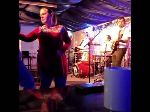 Dancing with my girlfriend to The Timebomb All Stars - You Ain't Nothin' But Fine