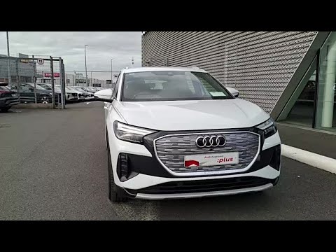 Audi Q4 e-tron 45 Sport SUV - Image 2