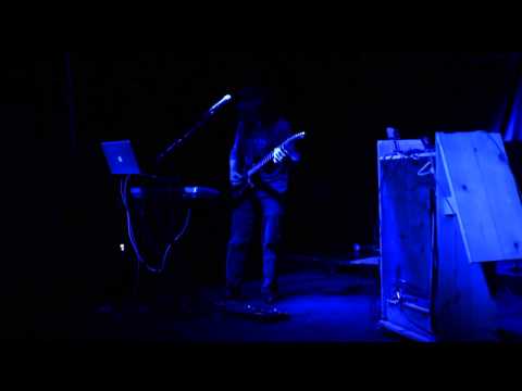 Christopher Ingold live at the 2013 NW LoopFest in Portland, OR: Part 1