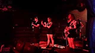 Hey, Gurl Performs The Donnas&#39; &quot;Get Rid Of That Girl&quot;