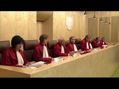 Validan Mecanismo Europeo de Estabilidad