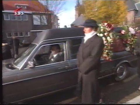 Shownieuws - Zangeres zonder naam 1998