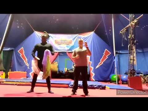 Neil Hendricks Miniature vidéo YouTube 21