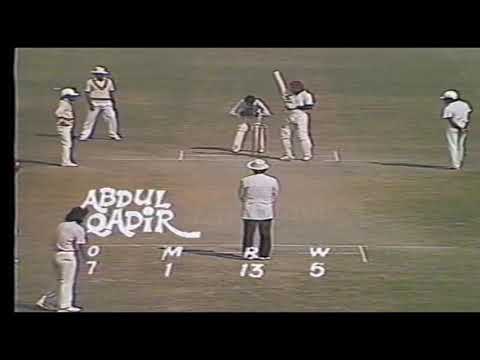 Pakistan vs West Indies Faisalabad 1986. Last Day. Imran Khan, Abdul Qadir. West Indies  All Out 53