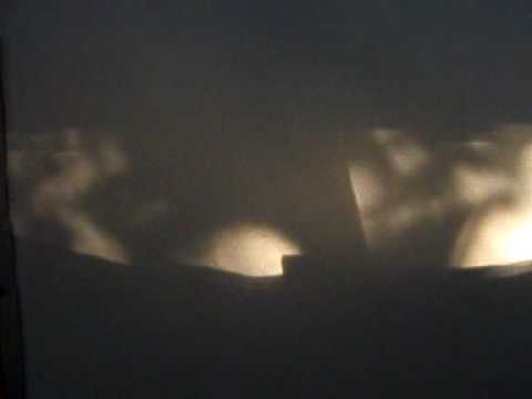 peter gabriel vs zero 7 - war without love (bob wardrobe's mash)