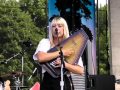 Basia Bulat Performs "Heart of My Own" at ...