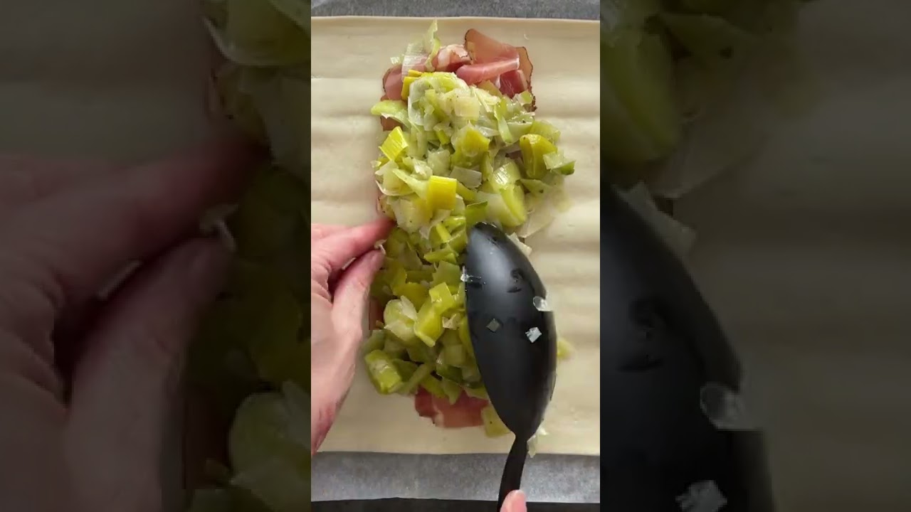 TORTA SALATA CON PORRI E SPECK