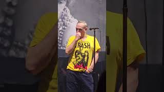 MORRISSEY and the Leipzig trash