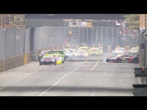 FIA GT World Cup 2016. Qualification Race Macau Grand Prix. Edoardo Mortara Start Crash Ve