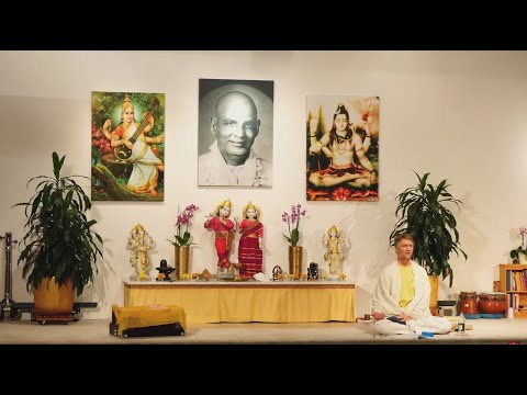 Fortgeschrittenes Pranayama mit Rama - Yoga Vidya Ashram Live - 6:00 Uhr 24.10.2021