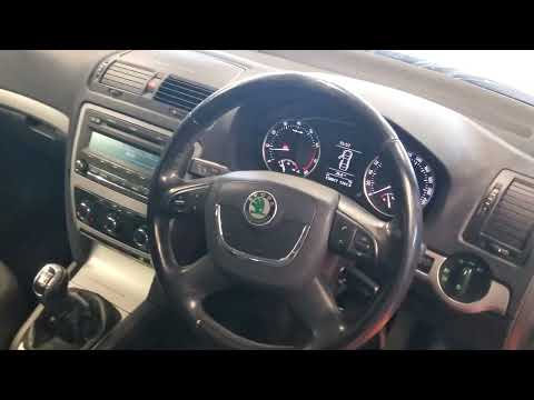 Skoda Octavia 2012 - Image 2