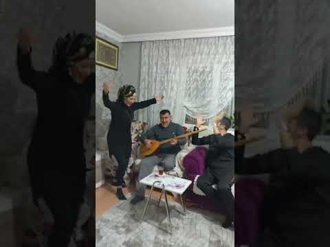 , title : 'BÖYLE SAZ ÇALAN GÖRÜLMEDİ😂'