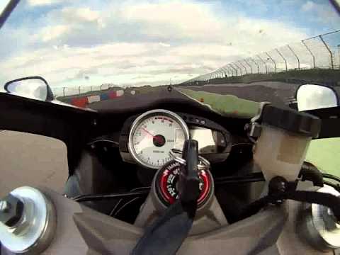 Lausitzring am 13.05.13 Turn 3