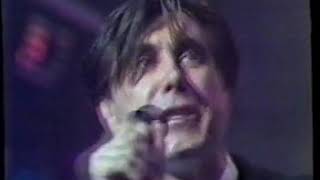 Bryan Ferry featuring Johnny Marr - The Right Stuff