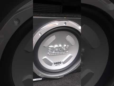 boss 12inch cx122 1400 watt