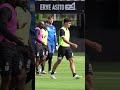 Jetro Willems treedt op als leermeester! ??
