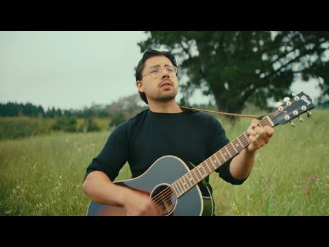 Ivan Castro - Loaves (Live Acoustic)
