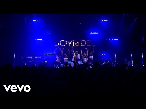 Tinashe - Ride Of Your Life (Live on the Honda Stage)