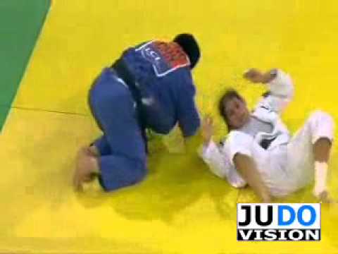 JUDO 2008 Tournois de Paris: Wen Tong 佟文 (CHN) - Anne-Sophie Mondiere (FRA)