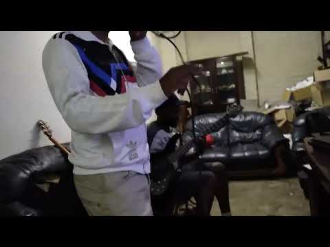 Tatea crashes Marinade The Band rehearsal