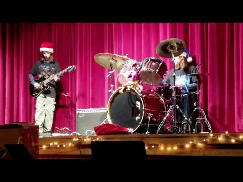 14-year-old twins cover TSO Carol of the Bells - Campbell High Tree Lighting 12/23/2016