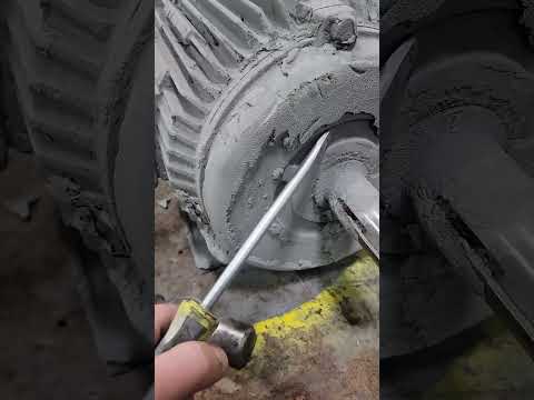 Electric motor failure. 3 phase ac. Mechanical