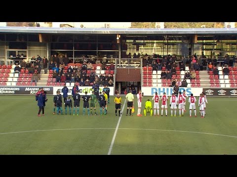 30-11-2016: PSV O17 - Ajax O17