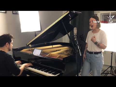 Musikduo KlangKosmos – Atemlos (Helene Fischer Cover)