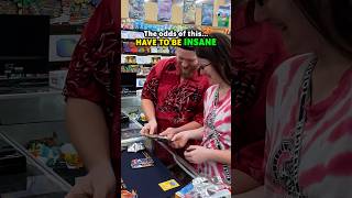 What are the chances of this?! 😳 #Pokemon #Pokemoncards #PokemonTCG #Pokemoncollector #packopening