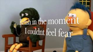 SHOWOFF "I DON'T HATE YOU YET"