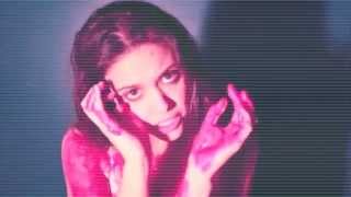 Alexa Melo &quot;Lotus Flower&quot; (Radiohead cover)