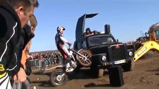 preview picture of video 'Weston Beach Race 2010 Trial Bike Show'