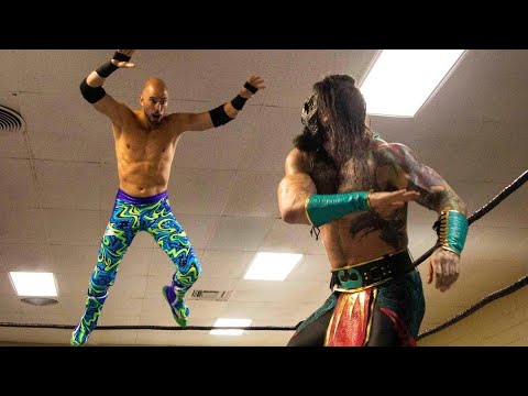 Luchasaurus vs. Brandon Cutler | Monster vs. Nerd Showdown! | Bar Wrestling