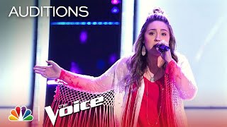 The Voice 2019 Blind Auditions - Hannah Kay: &quot;Coal Miner&#39;s Daughter&quot;
