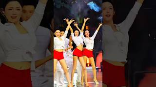 Download lagu Wang Wangwang Team’s dance was way more explosive than expected! 💥😱 mp3
