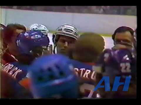 NHL May 15, 1980 Philadelphia Flyers v New York Islanders (R) Mel Bridgman v Duane Sutter