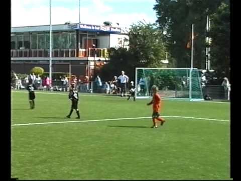 Fc Omniworld F2-Volendam Delano Bakker deel 4