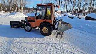 Máy kéo mini Holder Redskapsbärare Holder P30C-460 Sandspridare, Vikplog, Sopvals, K để bán - Hình ảnh 4 | Agroline VN Máy kéo mini Holder Redskapsbärare Holder P30C-460 Sandspridare, Vikplog, Sopvals, K | Hình ảnh 4 - Agroline