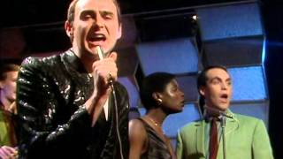 Darts - Don&#39;t Let It Fade Away