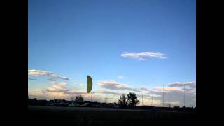 preview picture of video 'Paul Glasspoole Libre Bora 3m Buggy Kite - 2nd Flight'