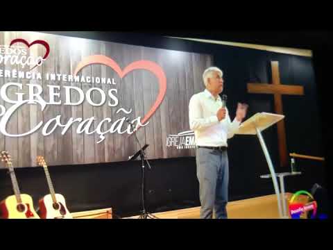 Molho de planta: você sabe pronunciar corretamente? O Português Fácil esclarece!