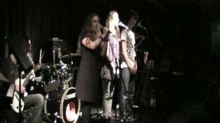 She Couldn&#39;t Laugh - Twarres (Cover)