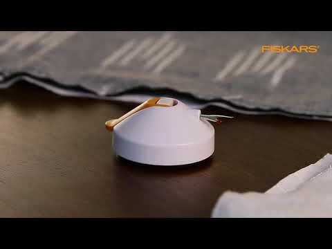 Fiskars Stalinis siūlių plėšiklis 1059563 video