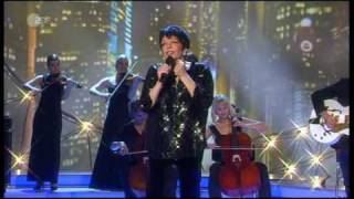Liza Minnelli - &quot;New York, New York&quot; - live German-TV 10/05/2009