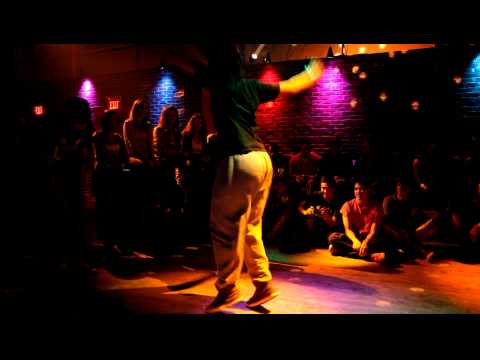 Emily Law (Warehouse Jacks) vs. KaBoom (Ill at Will).MOV