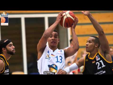 Die FRAPORT SKYLINERS Juniors wünschen frohe Weihnachten