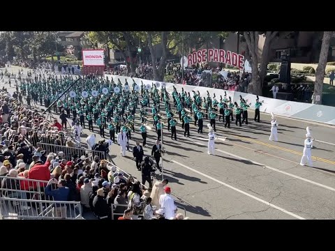 Santiago H.S. "The BOSS" Marching Band (CA) - 2024 Rose Parade