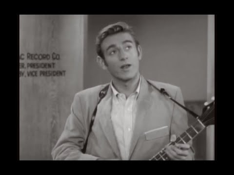 Rod McKuen as "Cottonseed Carter" on The George Burns Show | 1959